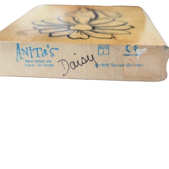 JUMBO LARGE DAISY STAMP by ANITA'S Card Marking Crafts Gift Wrap EUC. - Picture 4 of 5